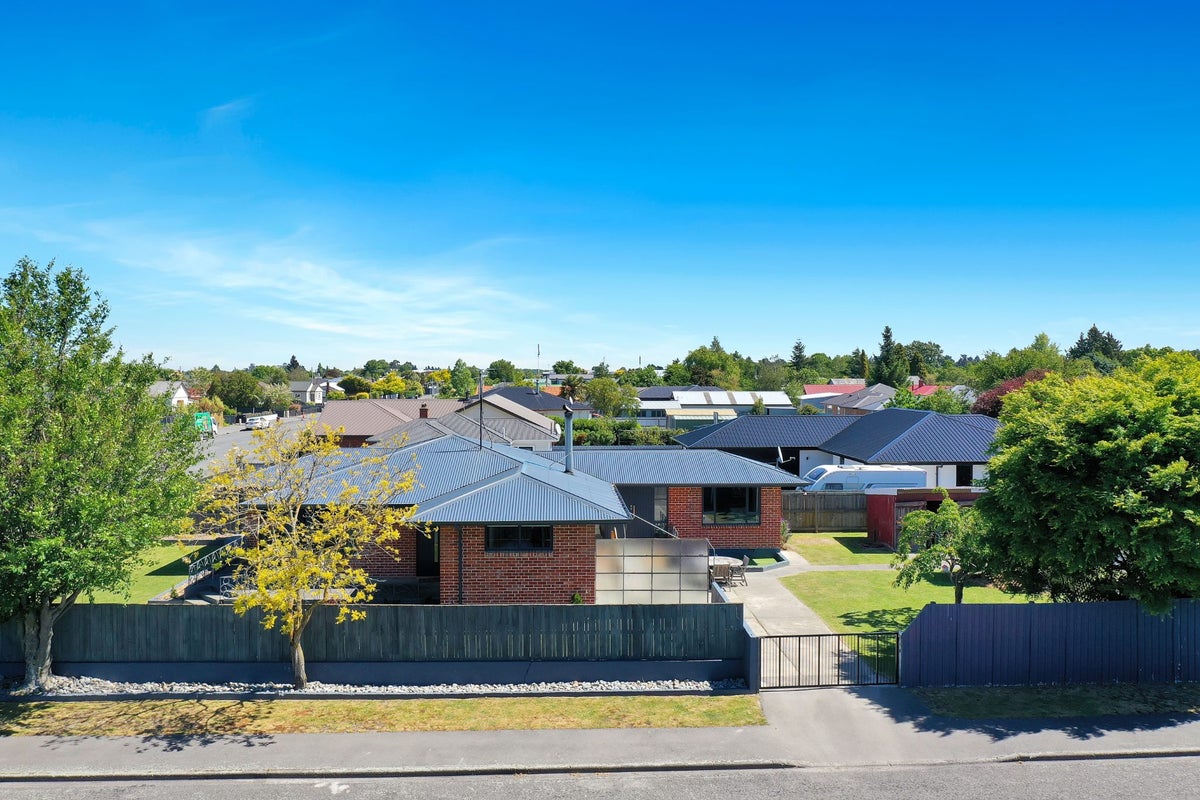 64 McMurdo Street, Tinwald, Ashburton - Carousel 1