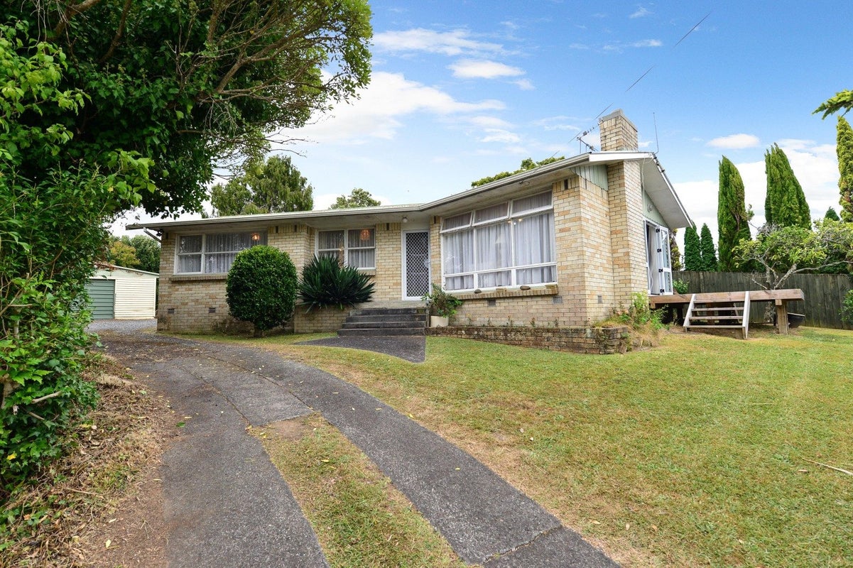20 Prisk Street, Melville, Hamilton - Carousel 1