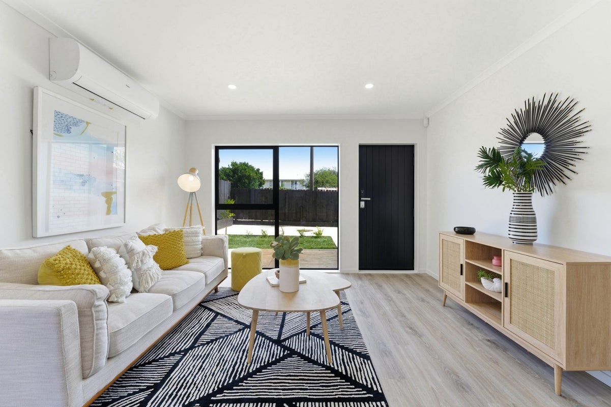 25C Flat Bush Road, Otara, Auckland - Carousel 2
