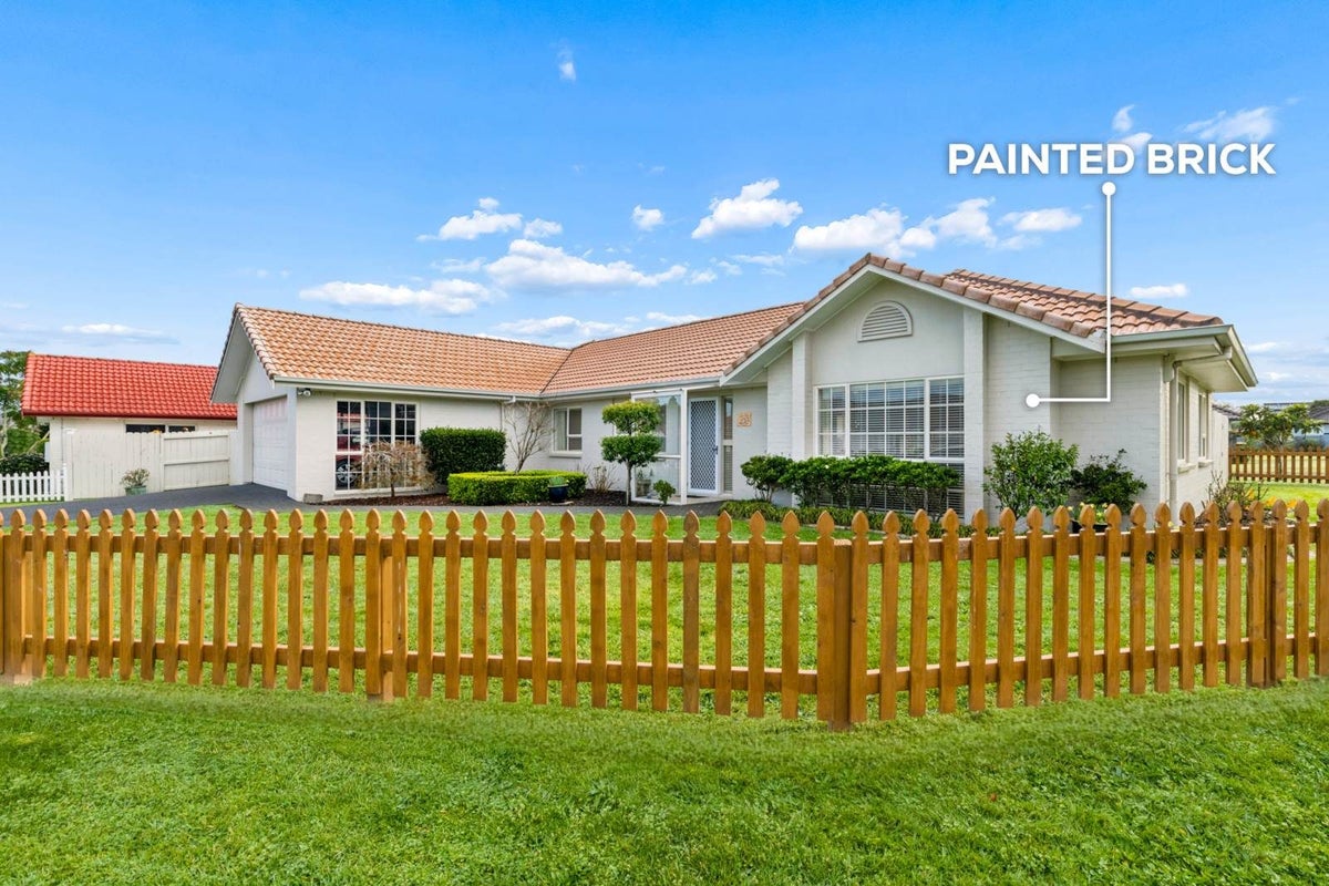 20 Palmcrest Grove, Highland Park, Auckland - Carousel 1
