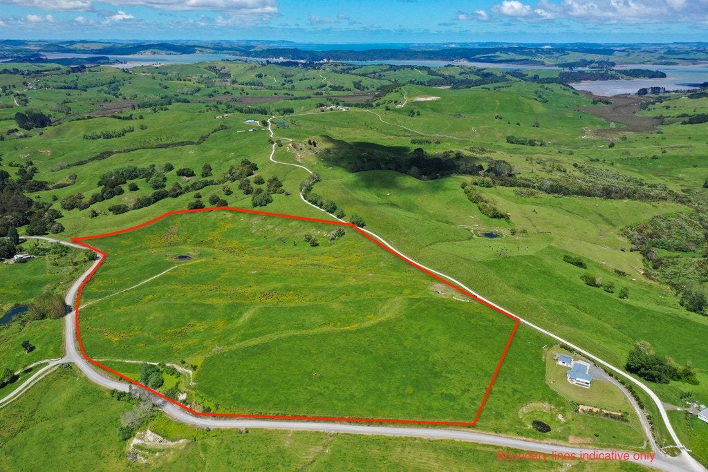 156 Marohemo Road, Maungaturoto, Maungaturoto - Carousel 2