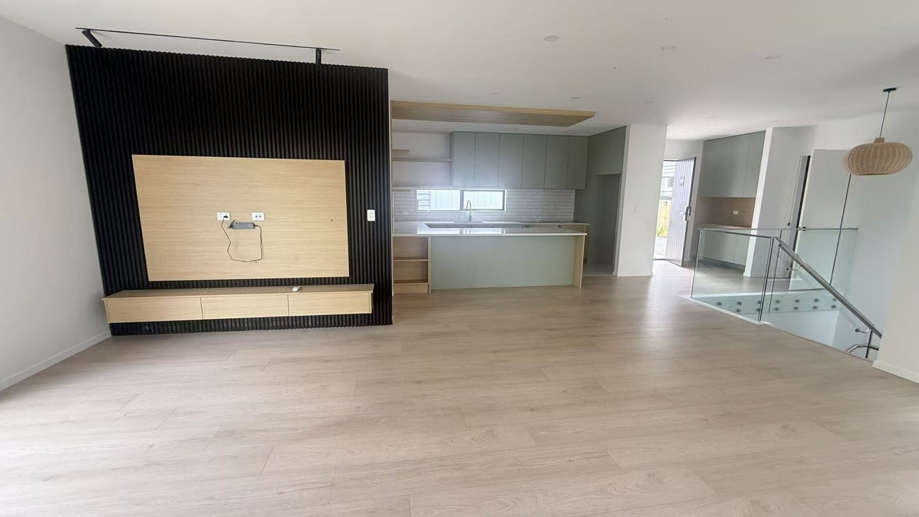 30F Umere Crescent, Ellerslie, Auckland City, Auckland - Carousel 2