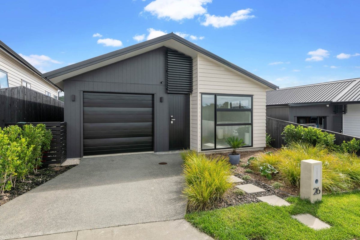 26 Kotuitui Drive, Wainui, Wainui - Carousel 1
