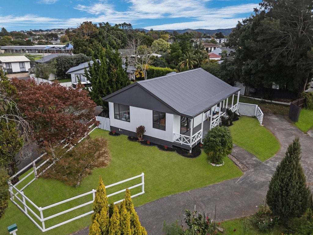 3/9 Ireland Place, Ranui, Auckland - Carousel 1