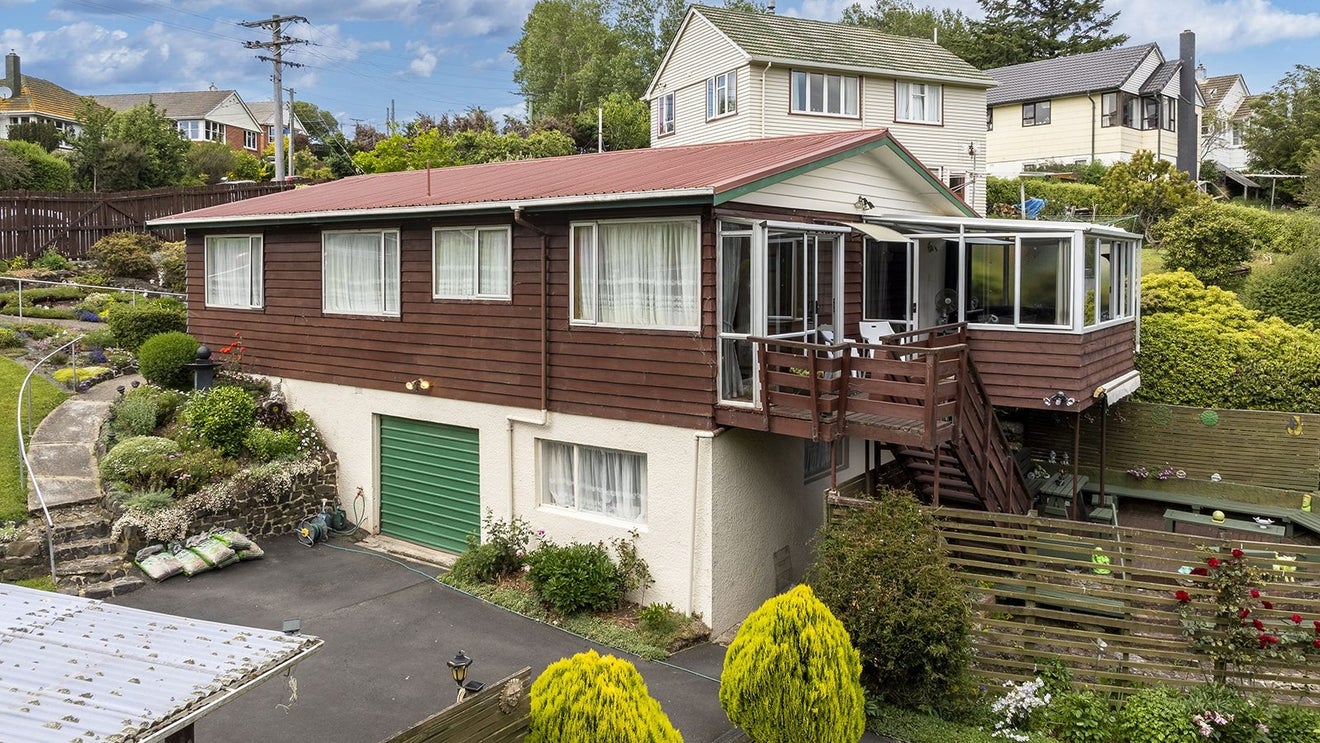 13 Hillary Street, Liberton, Dunedin - Carousel 1