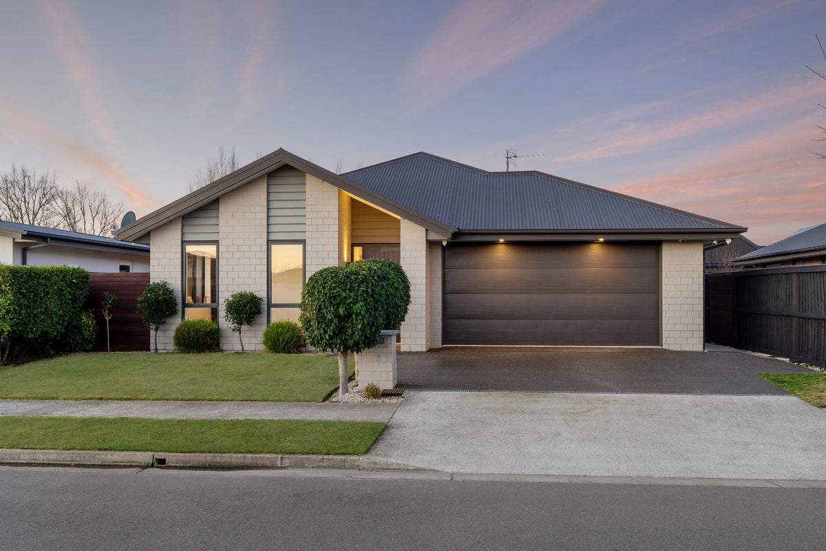 11 Candy Crescent, Kaiapoi, Kaiapoi - Carousel 1