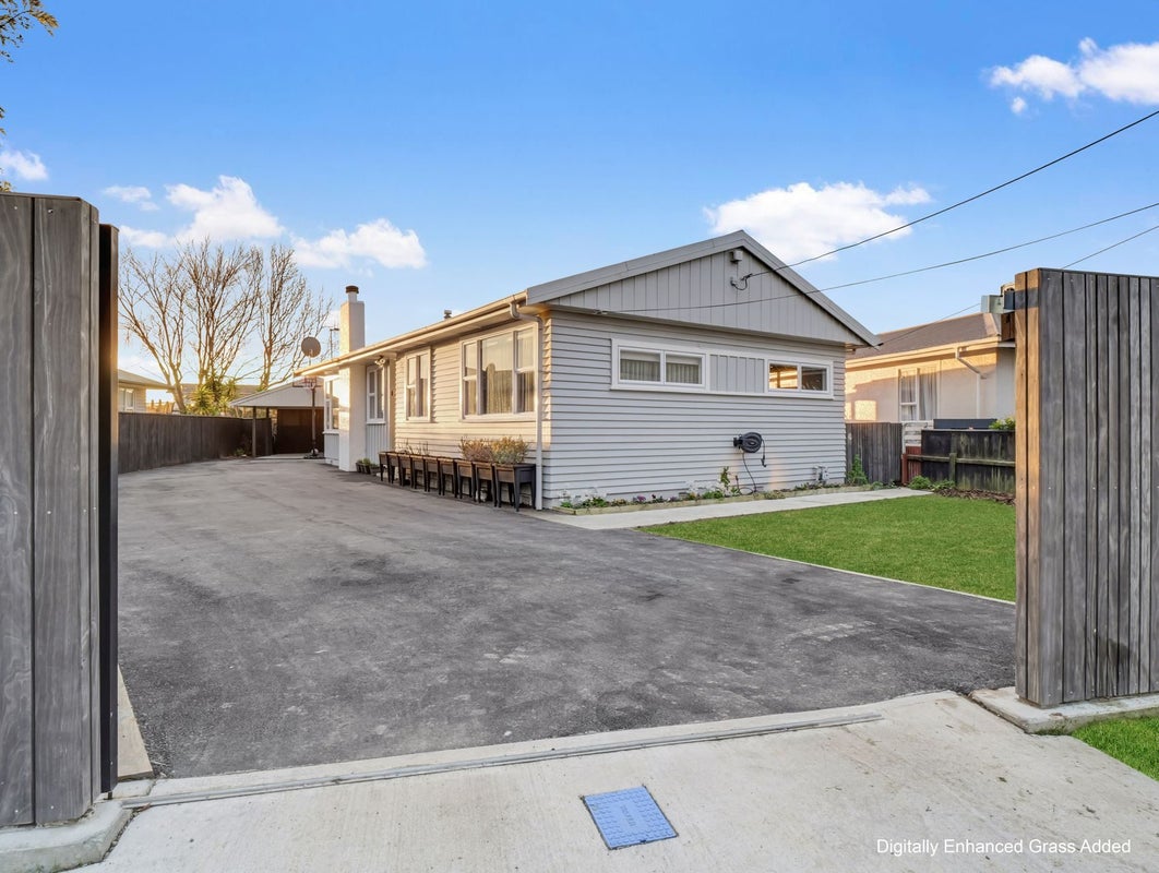 46 Fairs Road, Milson, Palmerston North - Carousel 1
