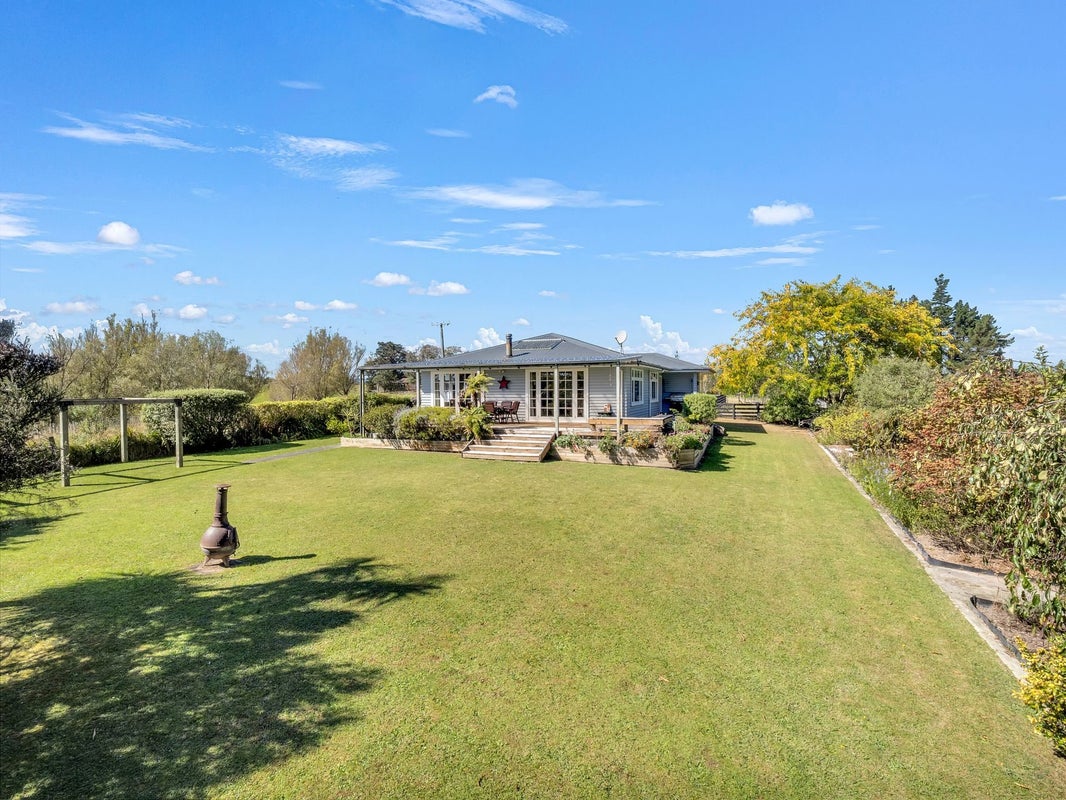 371 Tutaki Road, Bunnythorpe, Palmerston North - Carousel 1