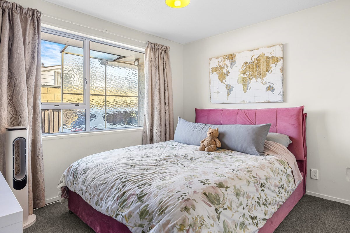2/19 Boon Street, Sydenham, Christchurch - Carousel 4