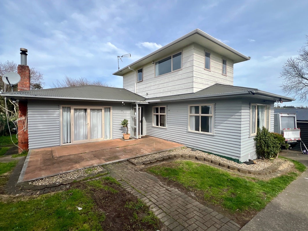 3 Towai Road, Karaka, Papakura - Carousel 1