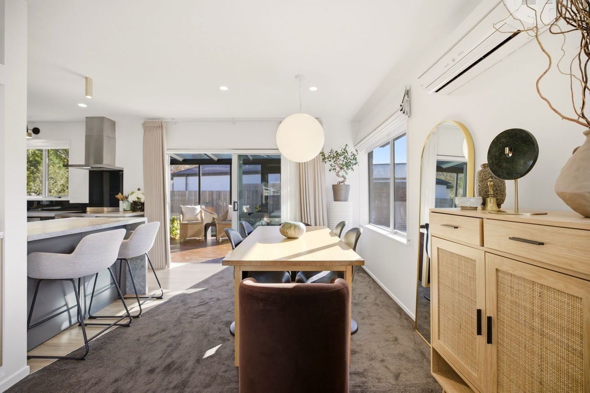 42 Trafford Street, Harewood, Christchurch - Carousel 2
