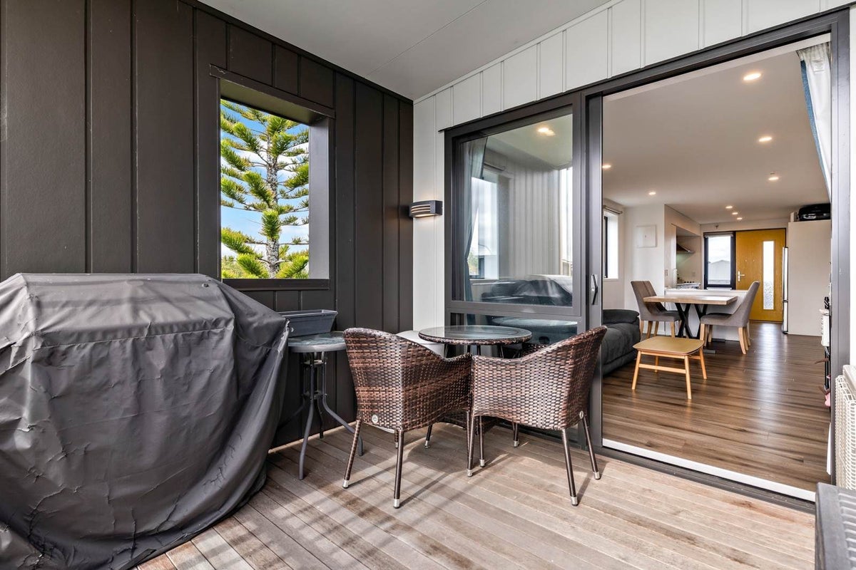 12/45 Cessna Crescent, Mangere, Auckland - Carousel 2