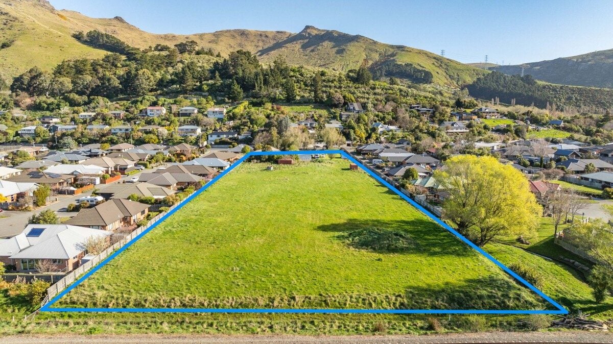 128 Port Hills Road, Heathcote Valley, Christchurch - Carousel 1