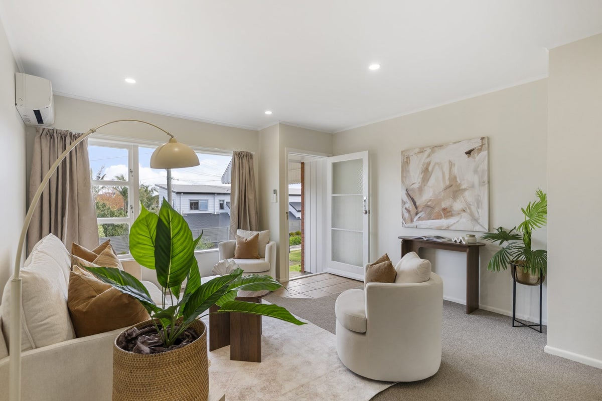 1/129 Riddell Road, Glendowie, Auckland - Carousel 2