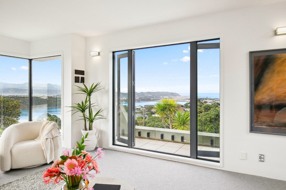 60A Roseneath Terrace, Roseneath, Wellington - Carousel 1