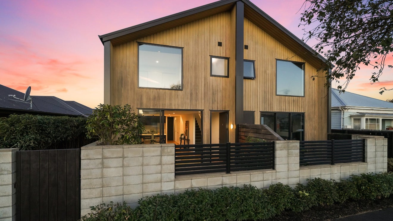 18B Collins Street, Addington, Christchurch - Carousel 1