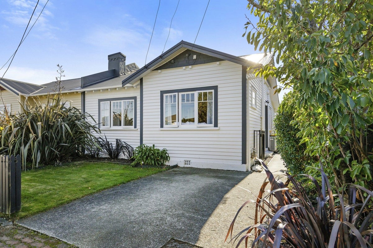 19A Montague Street, Alicetown, Lower Hutt - Carousel 2