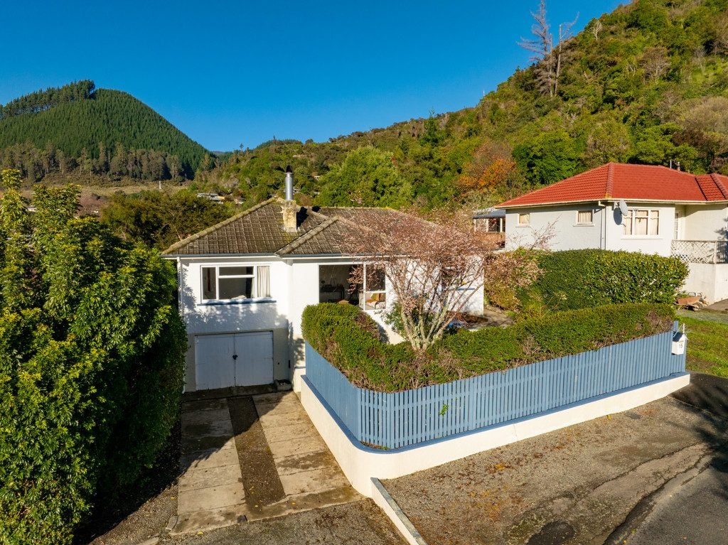15 Hinau Street, The Brook, Nelson - Carousel 1