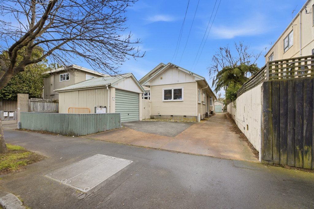 1/297 Hereford Street, Christchurch Central, Christchurch - Carousel 1