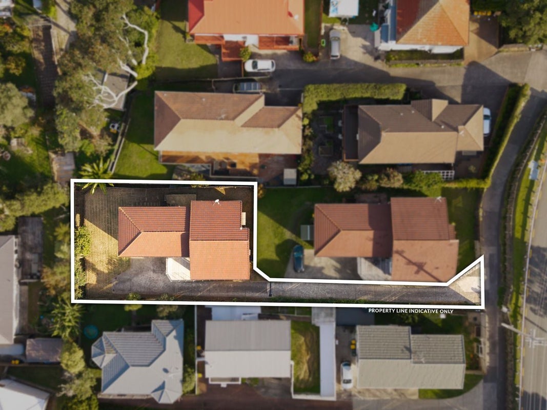 19B Te Atatu Road, Te Atatu South, Auckland - Carousel 2
