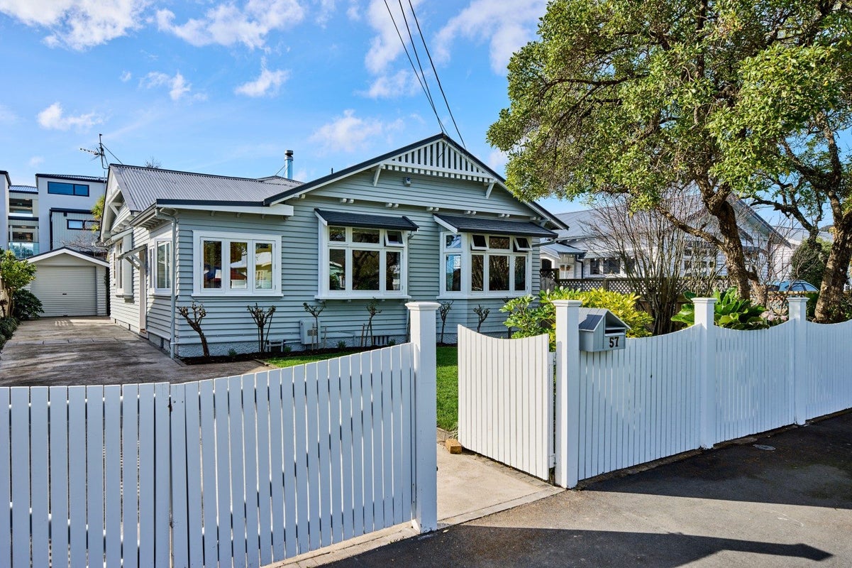 57 Cudby Street, Woburn, Lower Hutt - Carousel 2