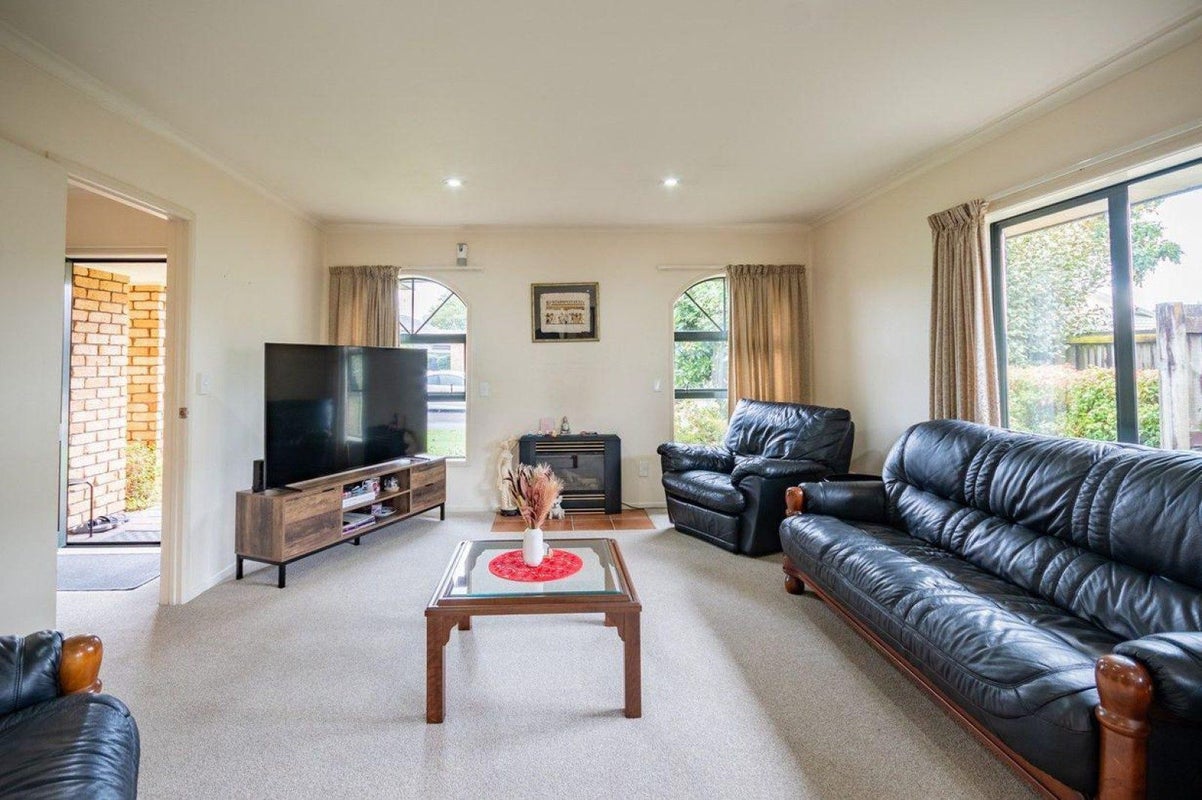 9 Callum Court, Rototuna, Hamilton - Carousel 2
