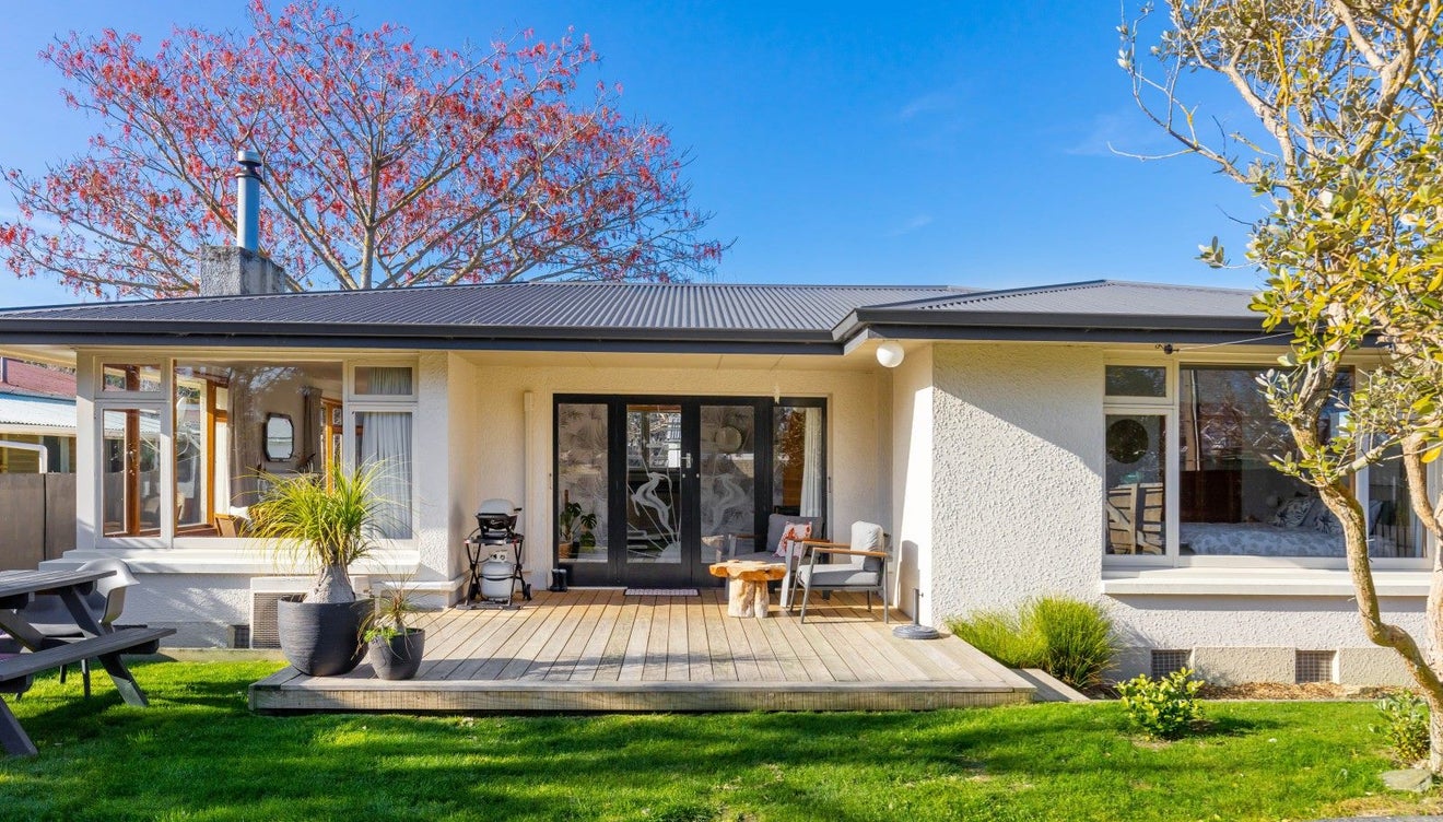 8 Hammerichs Road, Rapaura - Carousel 1