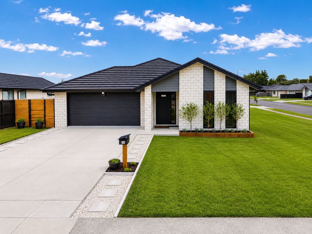 14 Murray Ward Drive, Te Kauwhata, Te Kauwhata - Carousel 1
