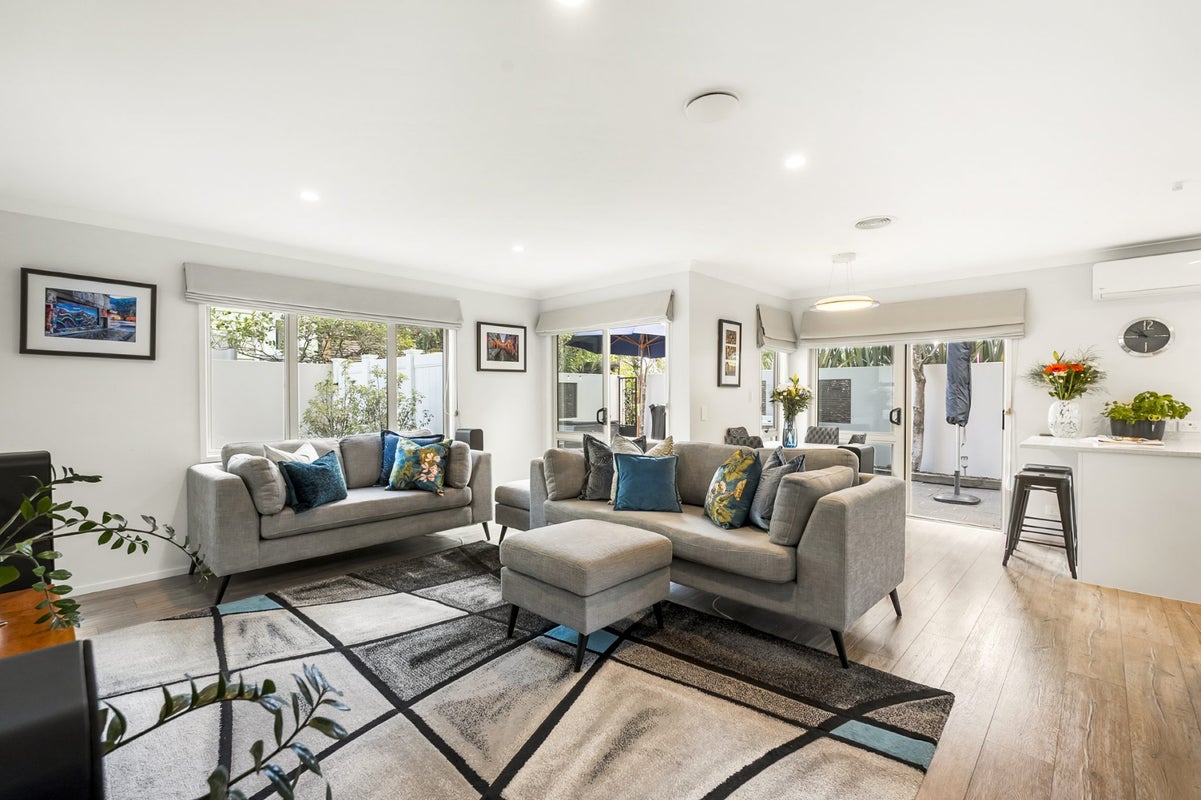 4A Birkley Road, Bayswater, Auckland - Carousel 2
