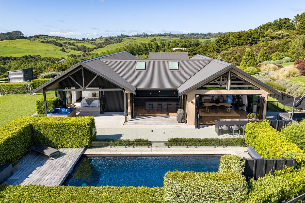 30 Pigeon Berry Lane, Kaiwaka - Carousel 26
