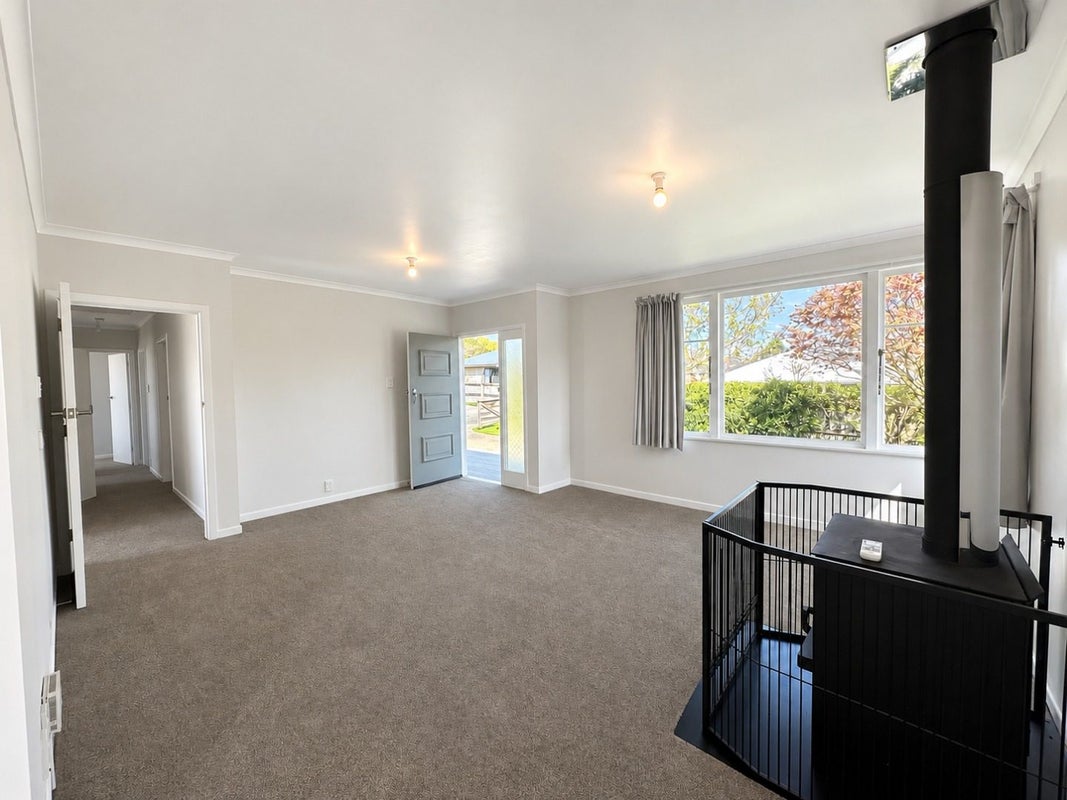 16D Bryce Street, Kihikihi, Te Awamutu - Carousel 2