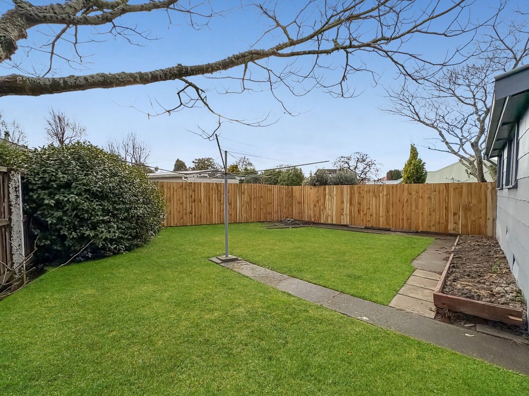 24 Greendale Avenue, Avonhead, Christchurch - Carousel 21
