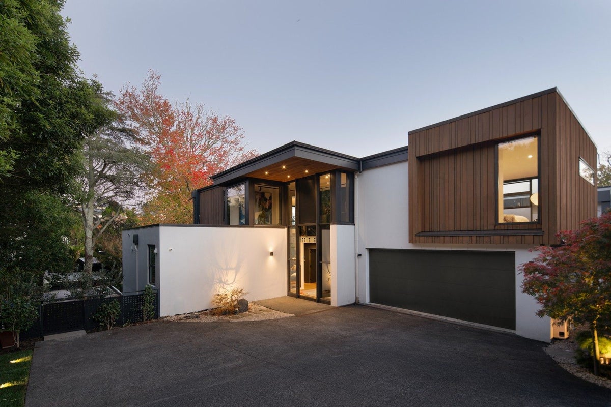 20B Orakei Road, Remuera, Auckland - Carousel 1