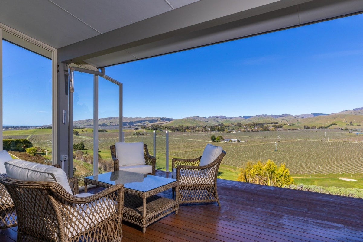 129 Marlborough Ridge Drive, Blenheim - Carousel 2
