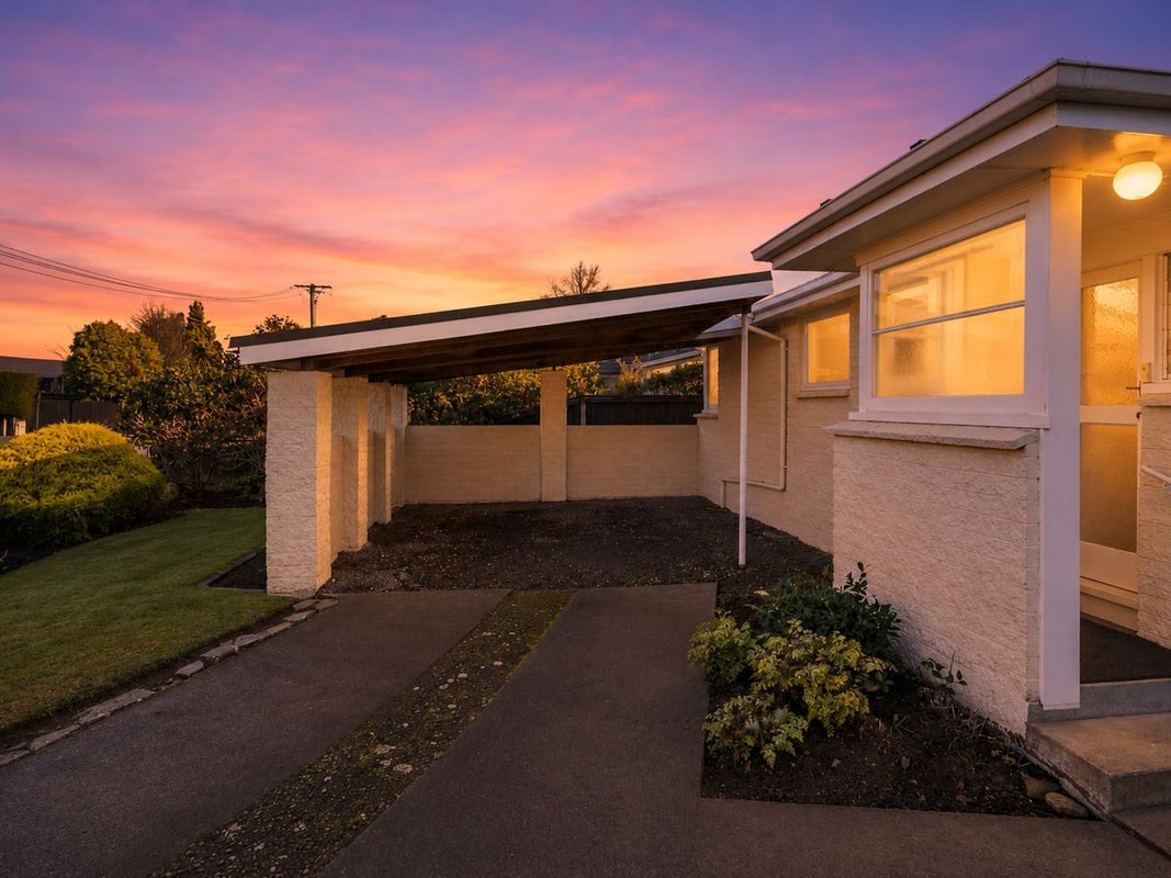22 Rossiter Avenue, Redwood, Christchurch - Carousel 2
