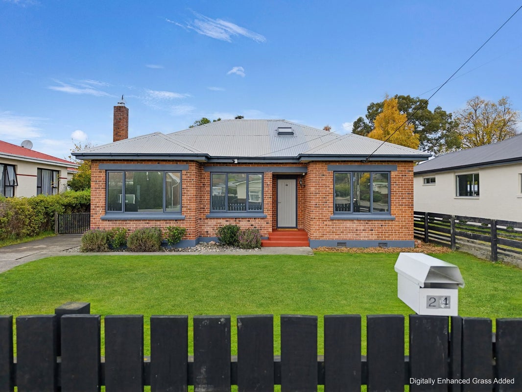 24 Devon Street, Gore, Gore - Carousel 1