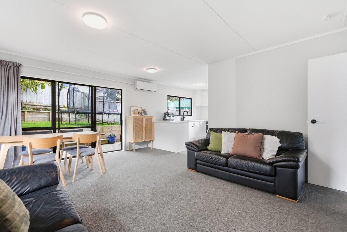 53B Meander Drive, Welcome Bay, Tauranga - Carousel 2