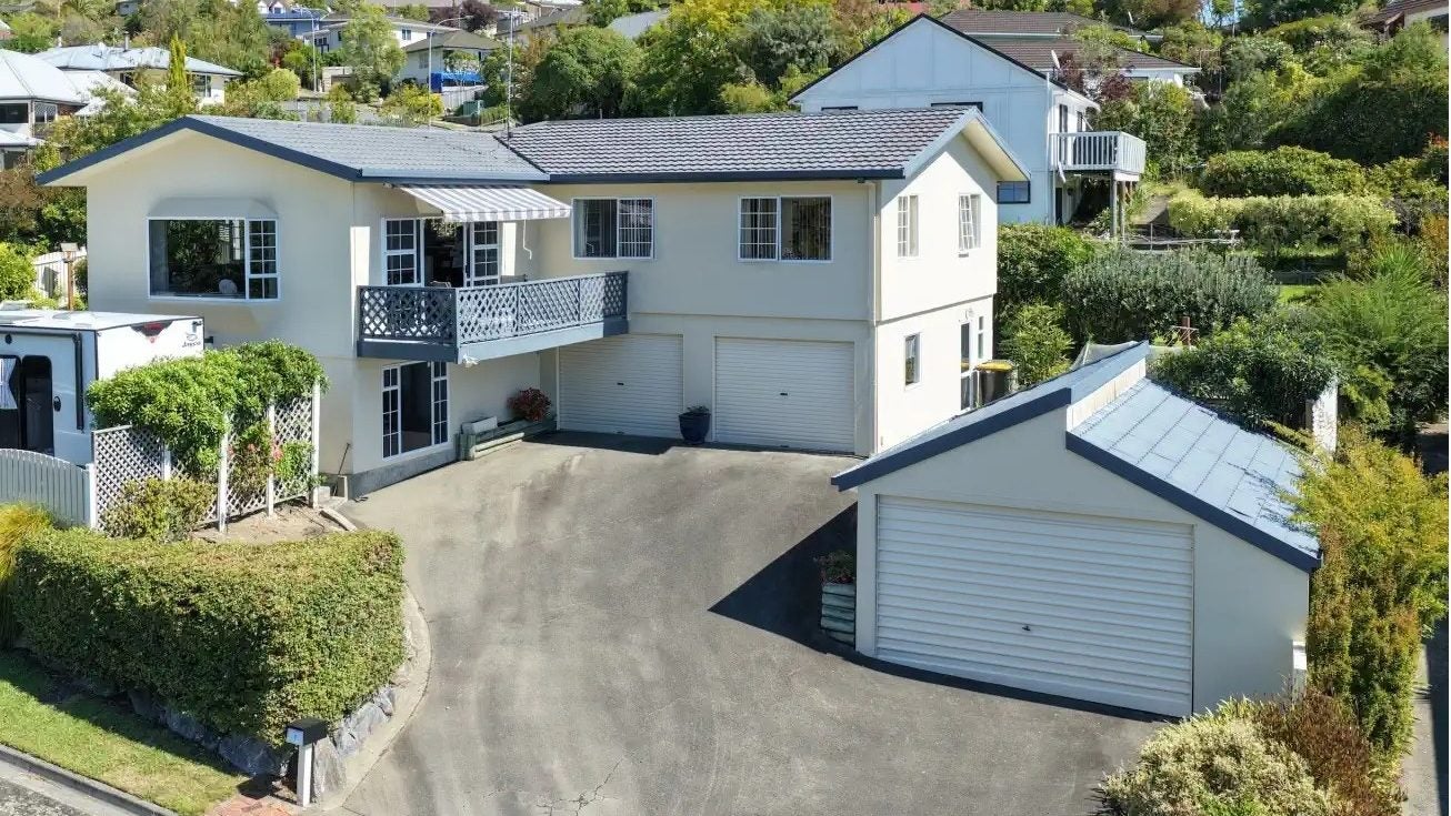 1 Avalon Place, Enner Glynn, Nelson - Carousel 1