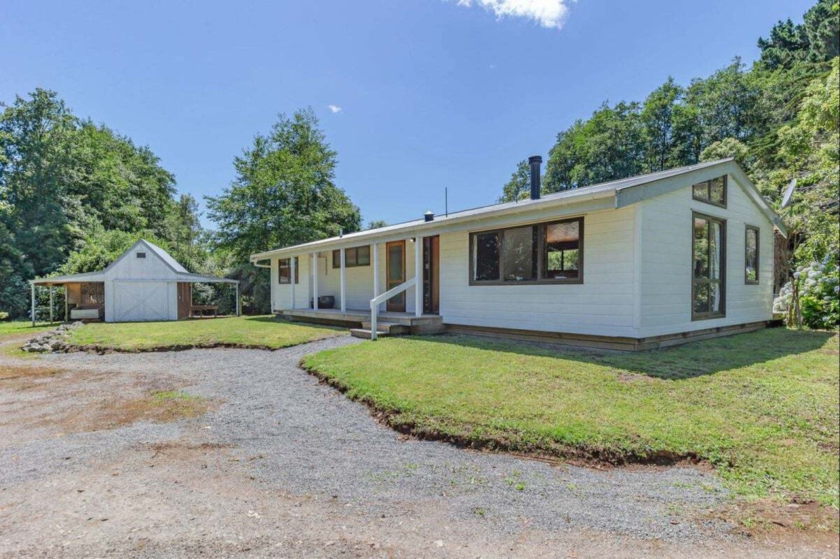 277 North Manakau Road, Manakau, Levin - Carousel 1