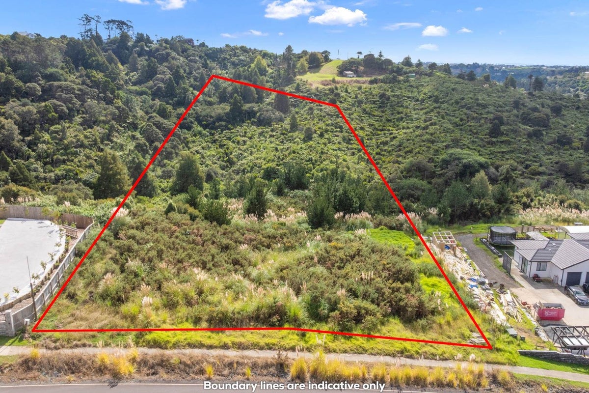 79 Griggs Road, East Tamaki Heights, Auckland - Carousel 1