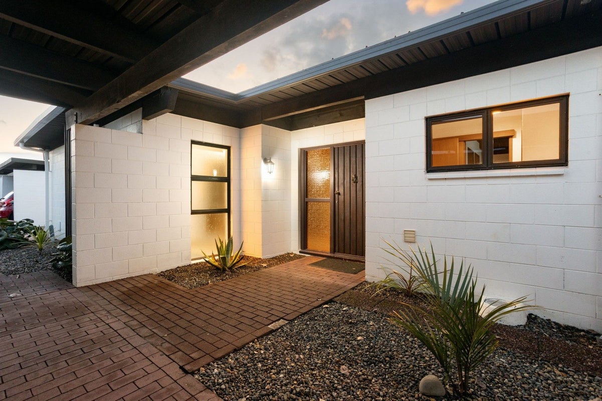 124C Galloway Street, Hamilton East, Hamilton - Carousel 13
