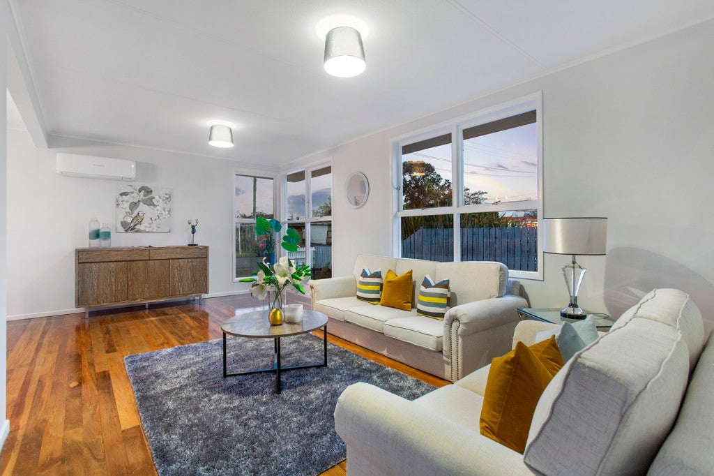 4 Blake Road, Mangere East, Auckland - Carousel 2