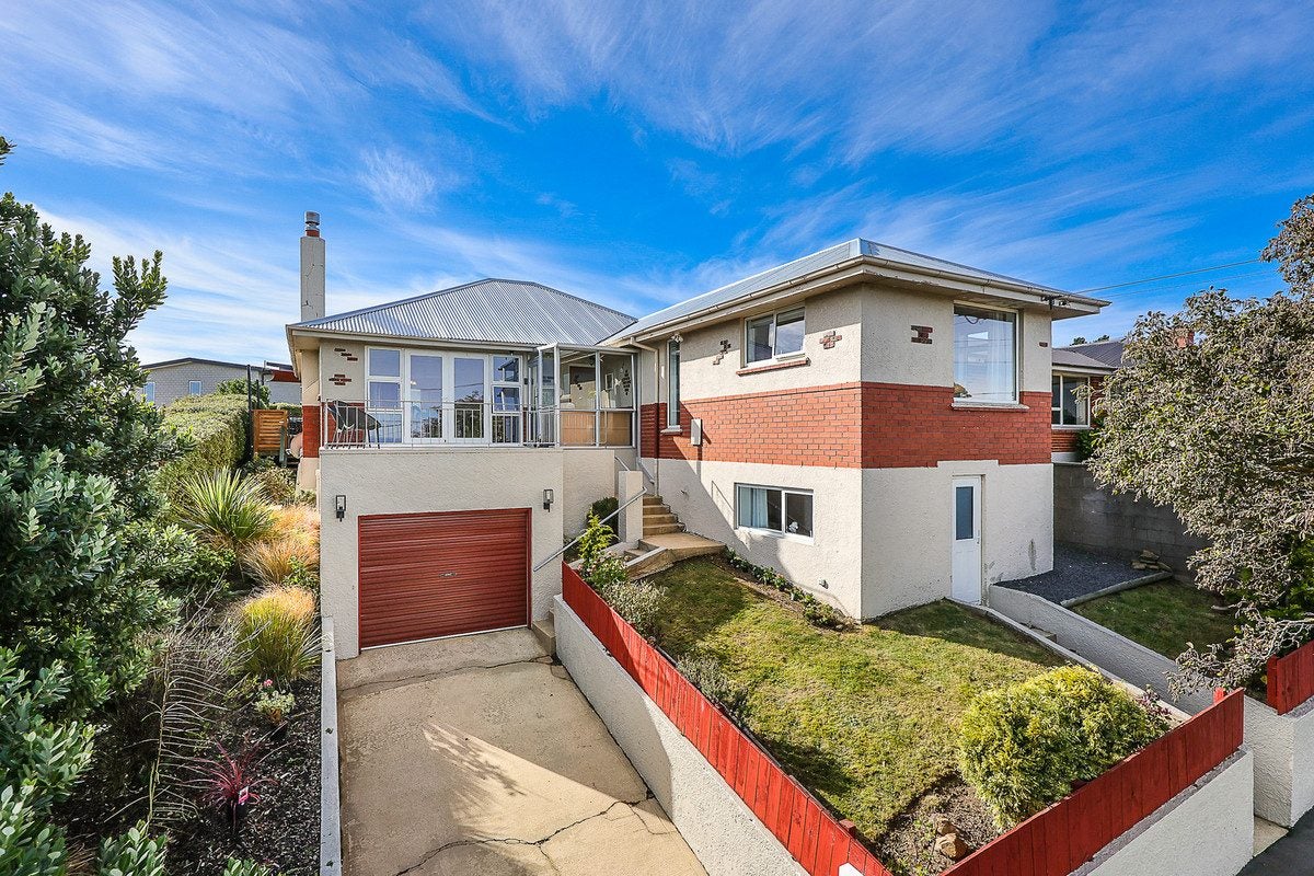 23 McKerrow Street, Shiel Hill, Dunedin - Carousel 1