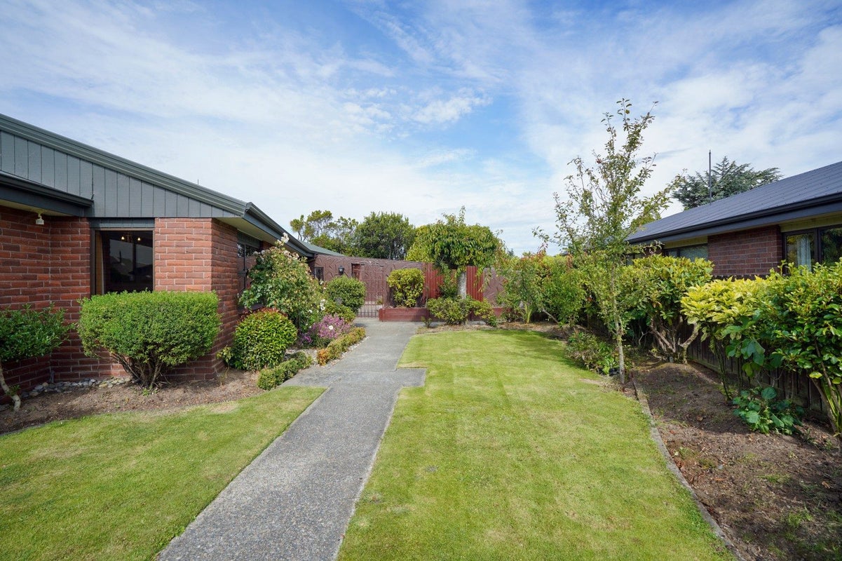 15 Terrace Street, Rosedale, Invercargill - Carousel 2