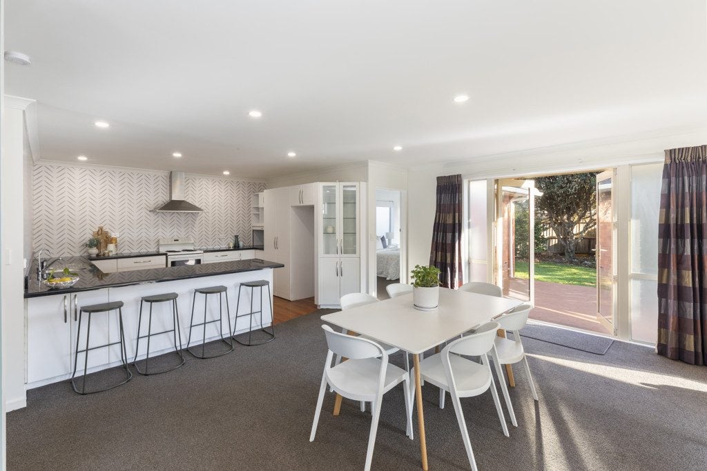 25 Bideford Place, Dallington, Christchurch - Carousel 2