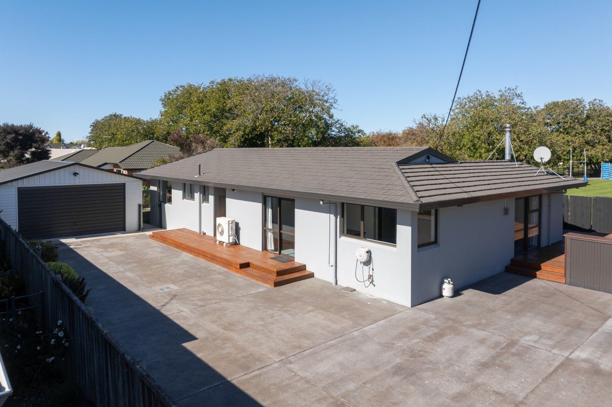 17A Ward Street, Springlands, Blenheim - Carousel 1