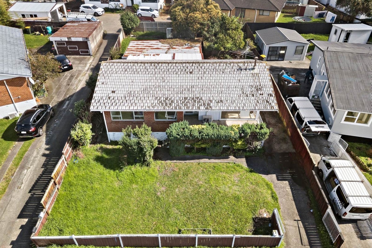 14 Wordsworth Road, Manurewa, Auckland - Carousel 2