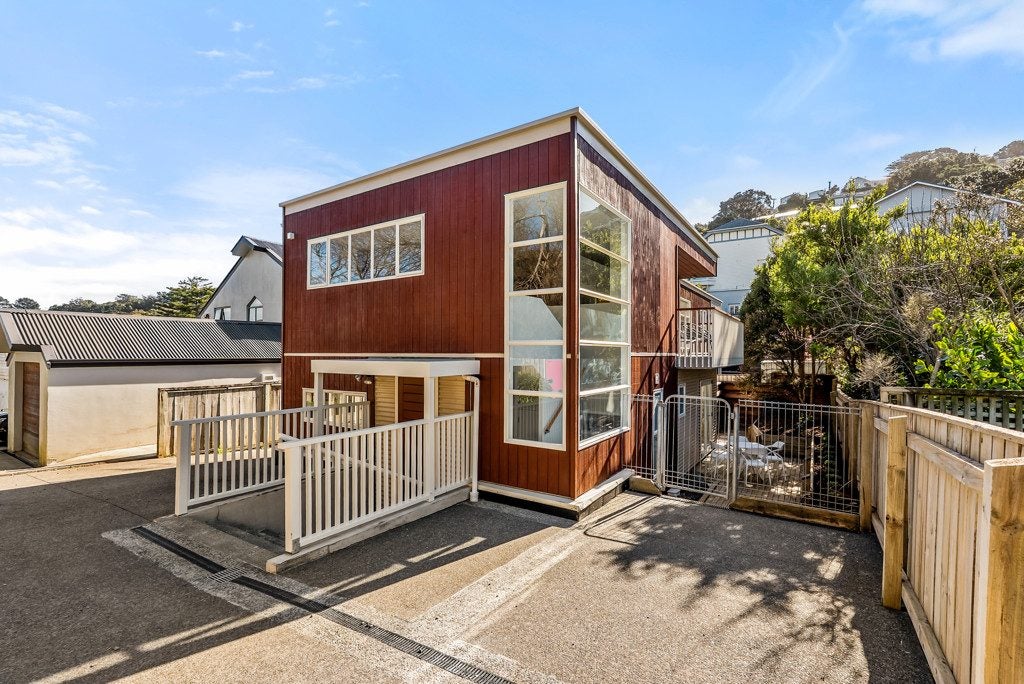 31 Arcus Way, Hataitai, Wellington - Carousel 2