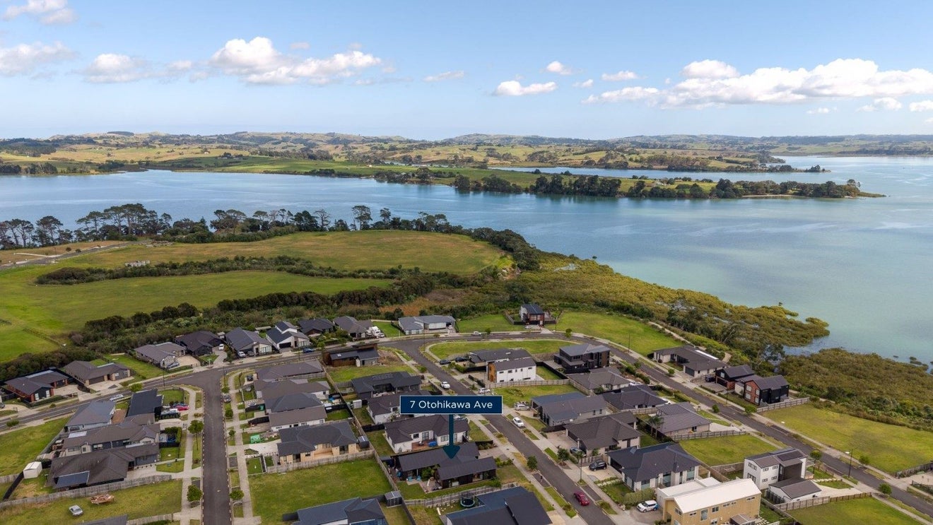 7 Otohikawa AVE, Glenbrook, Glenbrook - Carousel 21
