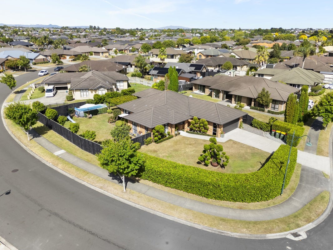 1 Savannah Place, Rototuna North, Hamilton - Carousel 28